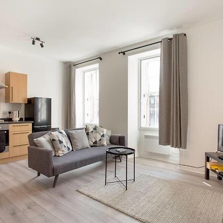 Modern & Bright 1 Bed For 4 Close To City Centre! 爱丁堡 外观 照片