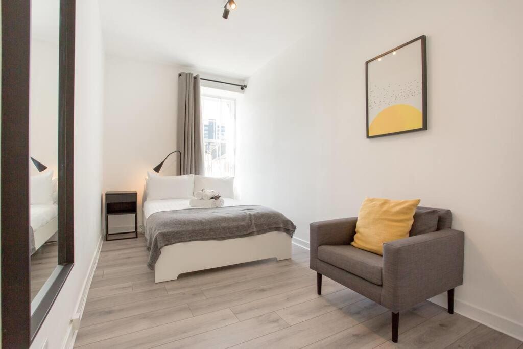 Modern & Bright 1 Bed For 4 Close To City Centre! 爱丁堡 外观 照片